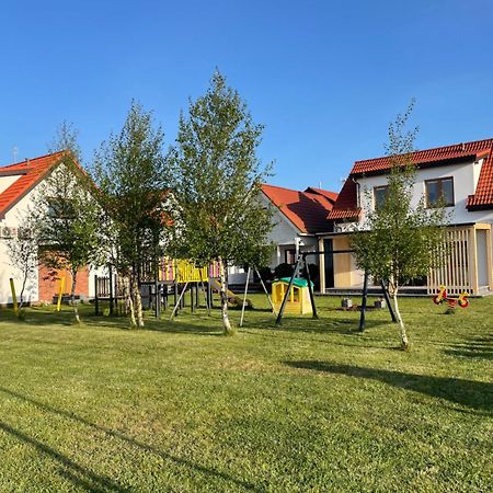Morski Zakatek Apartamenty Rowy  Exterior foto